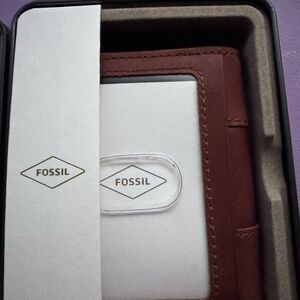 Fossil Men's Medium Brown Leather Coin Cardcase Bifold